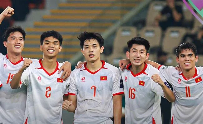 Vòng quay miễn phí 7clubs Xổ Số